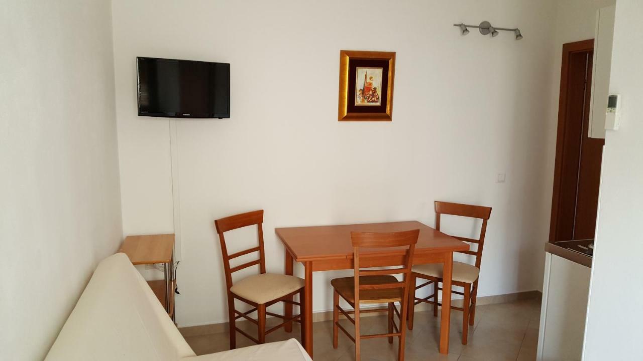 Apartmani M&M Biograd Na Moru Zewnętrze zdjęcie