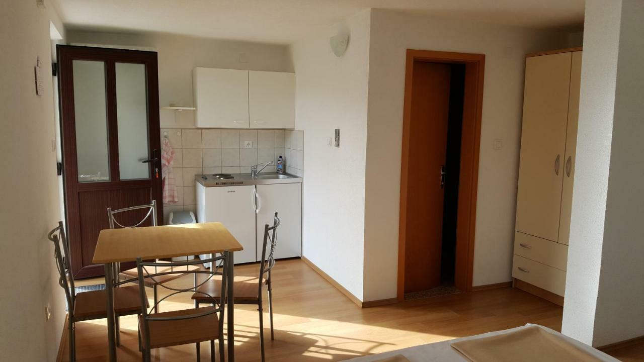 Apartmani M&M Biograd Na Moru Zewnętrze zdjęcie