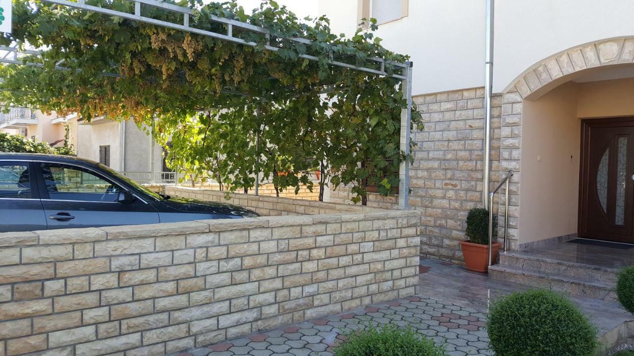 Apartmani M&M Biograd Na Moru Zewnętrze zdjęcie